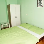 Gasthuis Guesthouse Gauss 3*