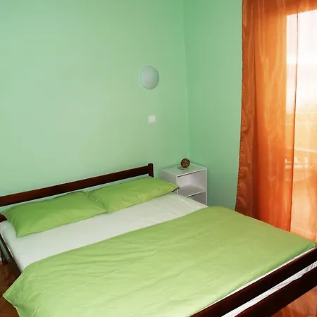 Guesthouse Gauss Maison d'hôtes 3*