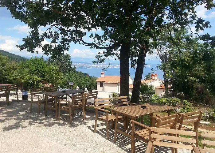 Guesthouse Gauss 3* Opatija