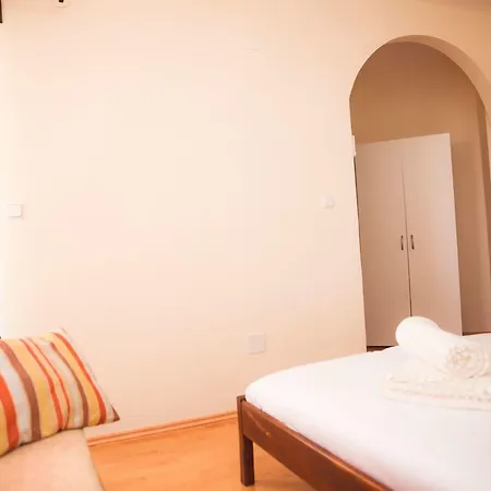 Guesthouse Gauss 3* Abbázia