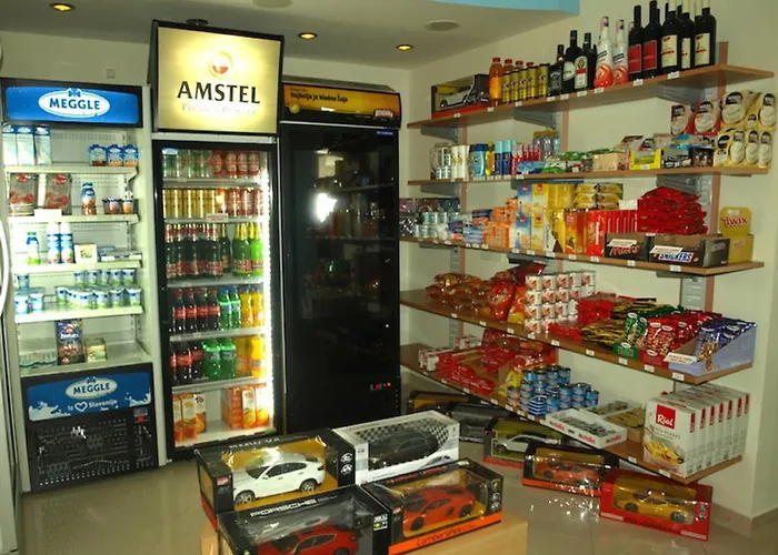 Guesthouse Gauss بيت ضيافة 3*